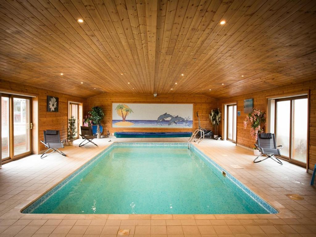 Treetops Cottages & Spa Grimsby Extérieur photo