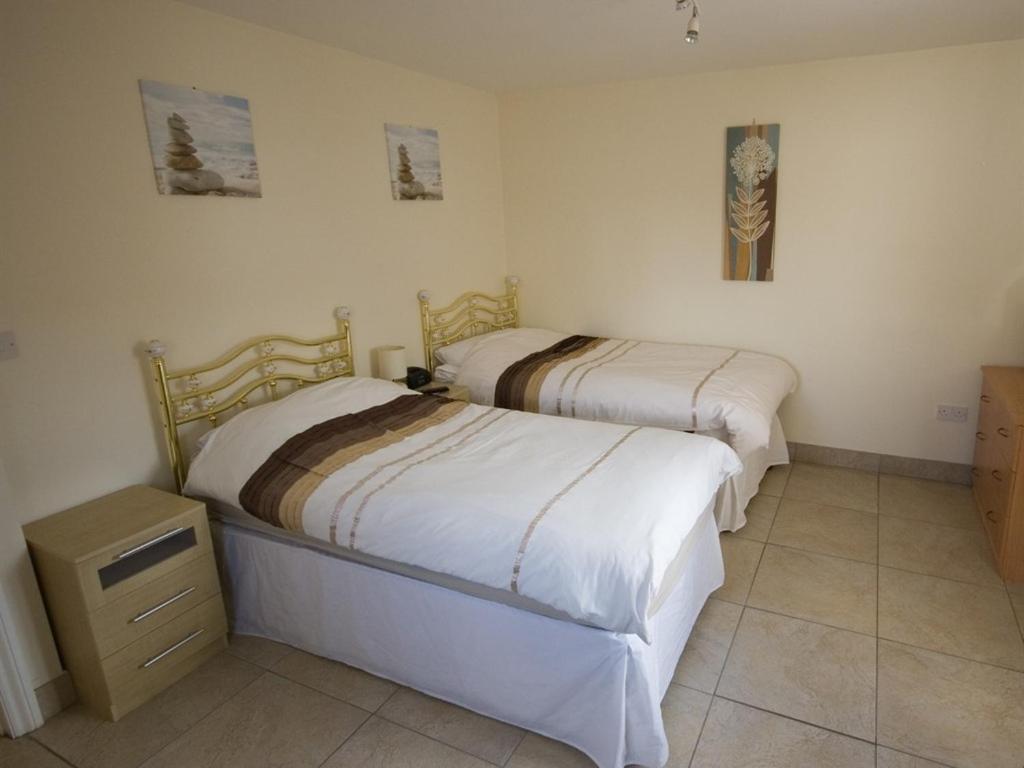Treetops Cottages & Spa Grimsby Extérieur photo
