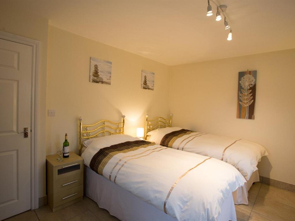 Treetops Cottages & Spa Grimsby Extérieur photo